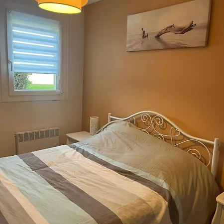 Loubapa, En Rez-de-jardin Apartment